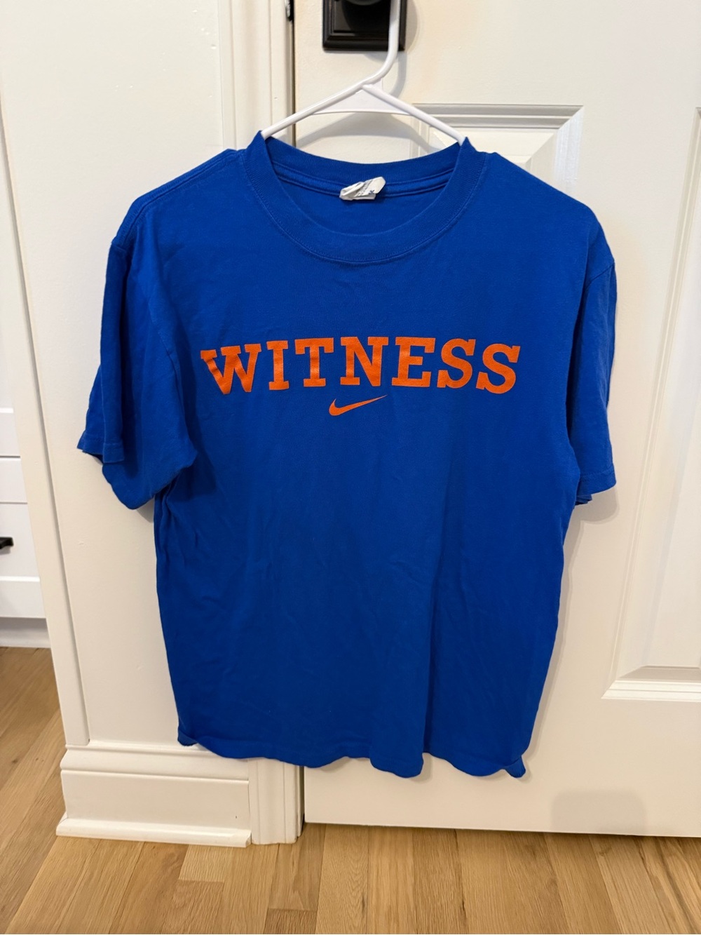 Nike Vintage LeBron James Witness T shirt size Medium